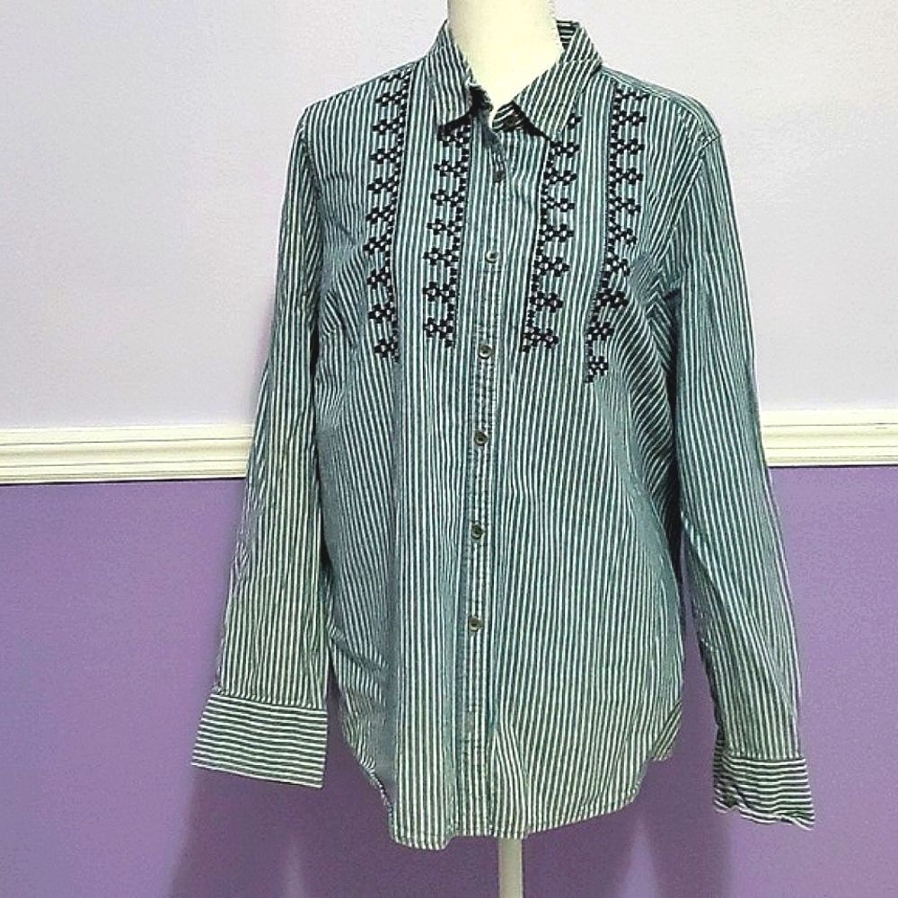 Kim Rogers Chambray Stripes Embroidery Western Festival Button Down Shirt XL